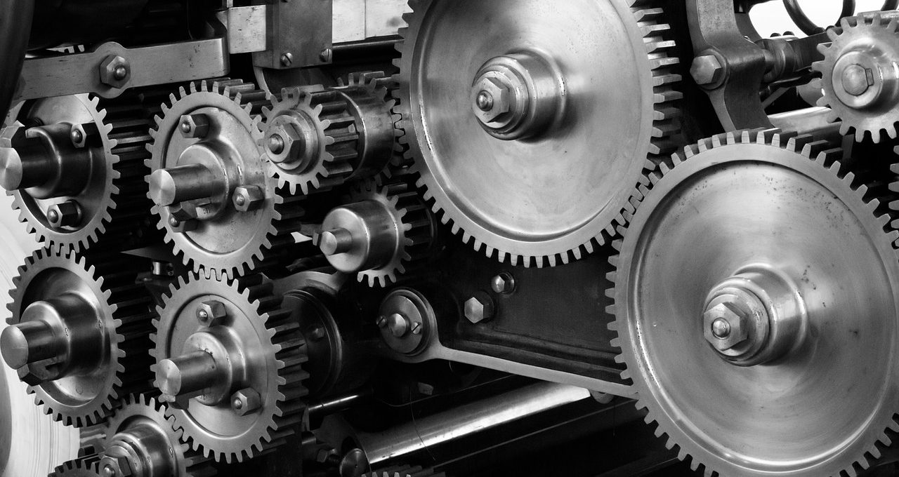 Zusammenarbeit in einem Produktteam: Ein harmonisches Miteinander zwischen Produktmanagern, UX-Designern, UI-Designern und Entwicklern